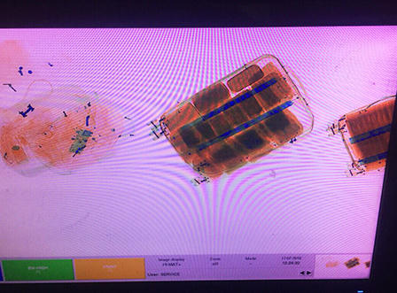 Bắt ba đối tượng người Lào mang 52 bánh heroin, 25kg ma túy đá qua cửa khẩu