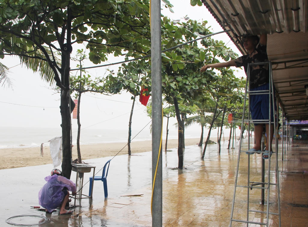 4 người tử vong do mưa lớn trước bão ở miền Trung