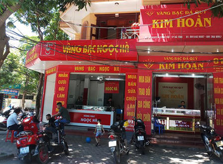 Treo thưởng 50 triệu đồng cho người nhận dạng tên trộm đột nhập tiệm vàng