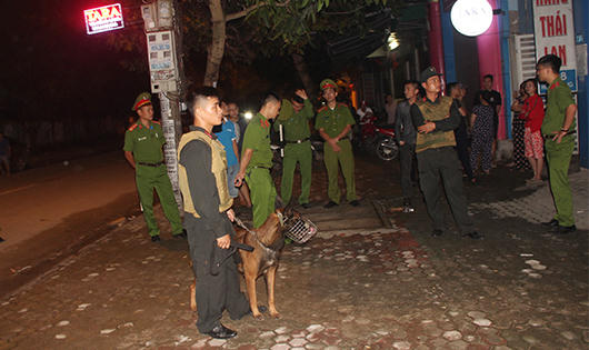 Công an thông tin chính thức vụ ôm lựu đạn đầu thú sau 14 giờ đồng hồ cố thủ