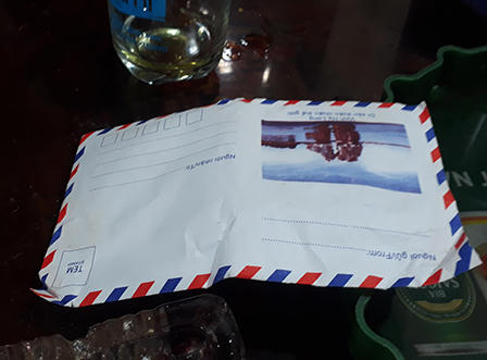 Công an mở phong bì để điều tra vụ 4 cán bộ thị trường bị tố nhận tiền của dân