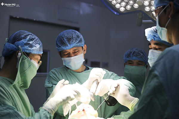 Bệnh viện Quốc tế Vinh hợp tác chuyên môn toàn diện Bệnh viện Hữu Nghị Việt Đức