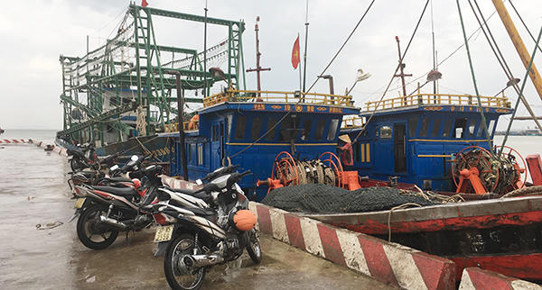 Hà Tĩnh:  Lốc xoáy khiến hơn 40 ngôi nhà bị tốc mái