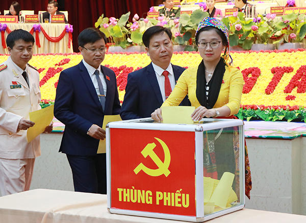 Đồng chí Thái Thanh Quý tái đắc cử Bí thư Tỉnh ủy Nghệ An khóa XIX