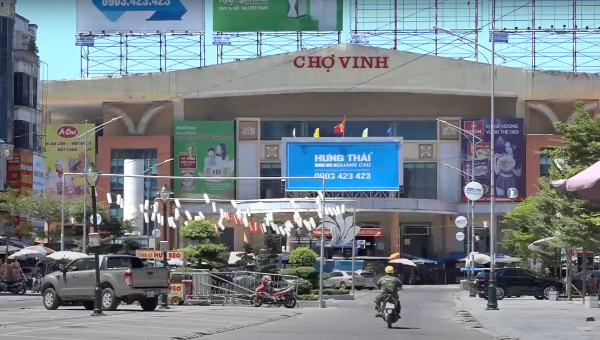 Thành phố Vinh ngày đầu tiên giãn cách xã hội theo Chỉ thị 15