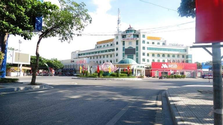 TP Vinh vắng lặng trong những ngày giãn cách xã hội 