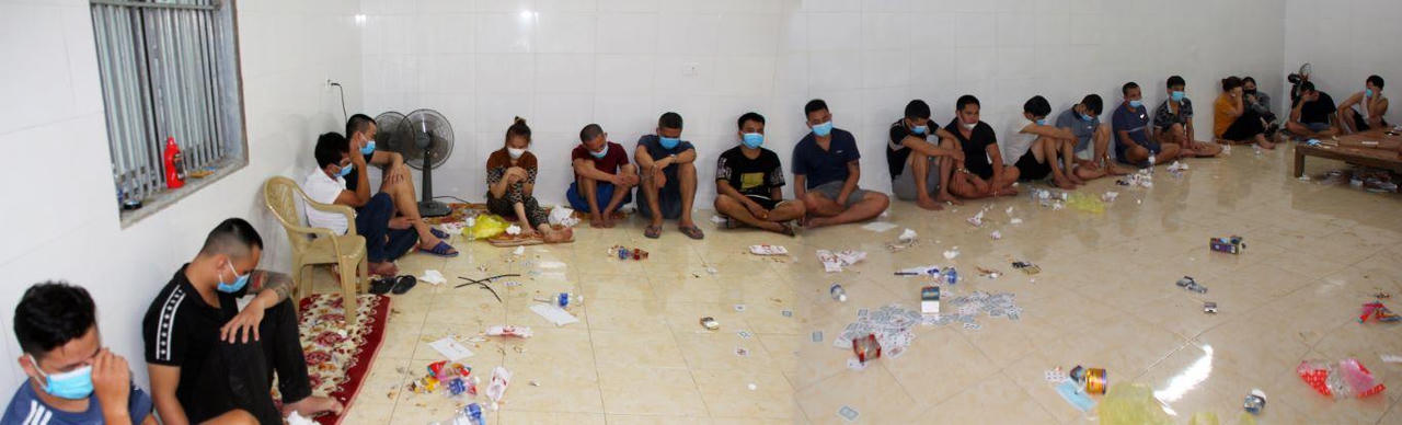 Đột kích sới bạc “khủng” núp bóng trại gà thu 700 triệu cùng nhiều tang vật