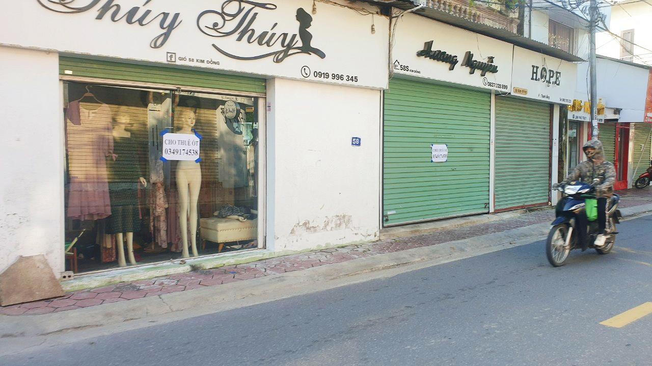 Dịch vụ cho thuê mặt bằng trên những con phố đắt đỏ ế ẩm sau dịch