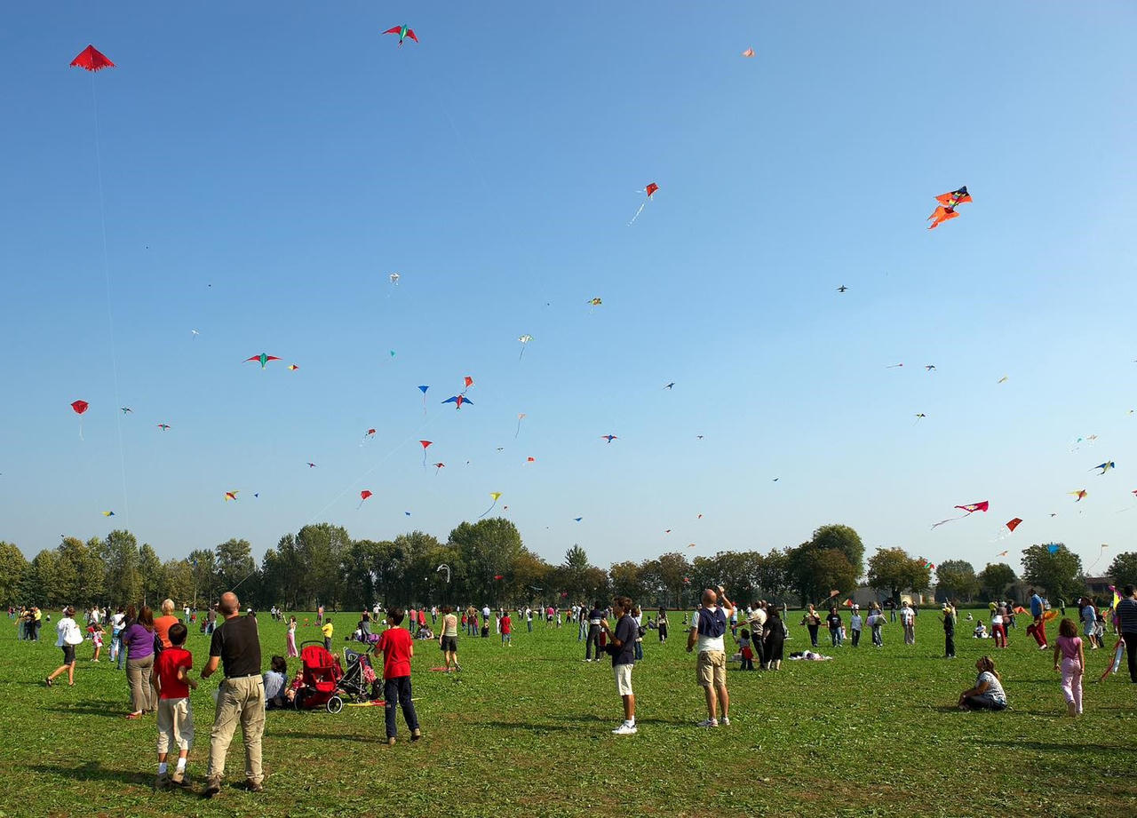 Lễ hội thả diều lớn nhất thành Vinh lần đầu được tổ chức