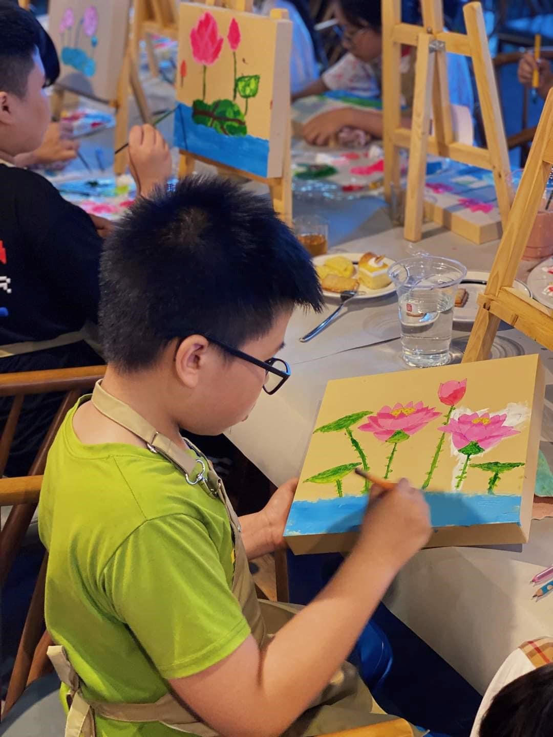 Lễ hội thả diều lớn nhất thành Vinh lần đầu được tổ chức