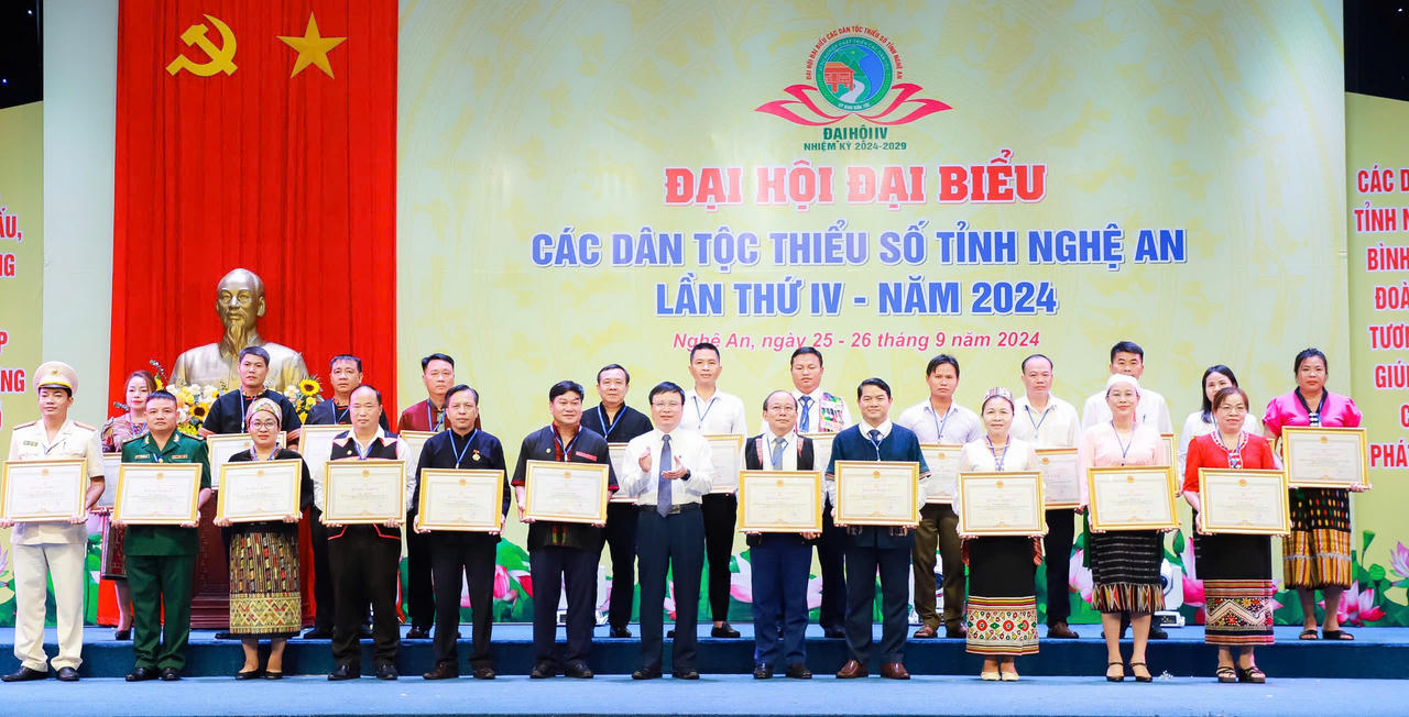 Đại hội đại biểu các dân tộc thiểu số tỉnh Nghệ An lần thứ IV diễn ra thành công