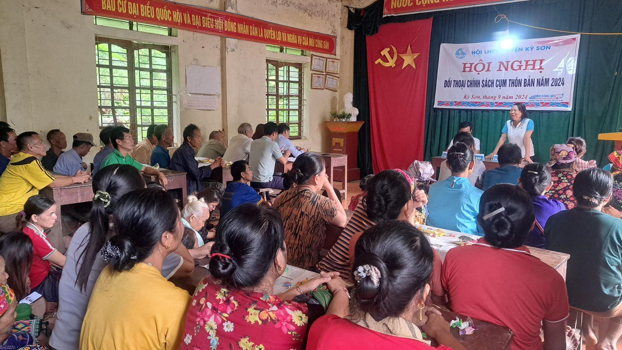 Thắp sáng niềm tin nơi vùng cao Kỳ Sơn: Hành trình đồng hành cùng phụ nữ và trẻ em