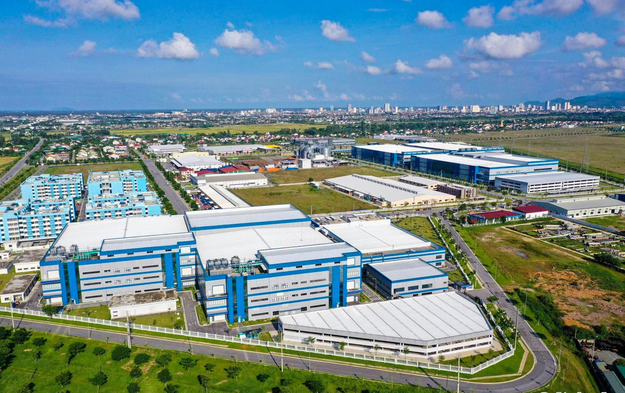 Bài học từ quan điểm "trọng tâm, trọng điểm" trong đầu tư công