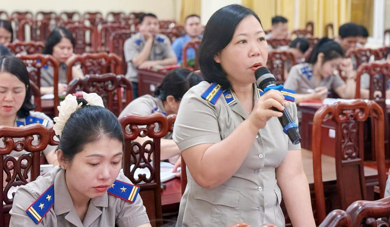 Chấp hành viên Nguyễn Thị An - Tấm gương điển hình về dân vận khéo trong tiếp dân, người cán bộ THADS "vừa hồng, vừa chuyên"