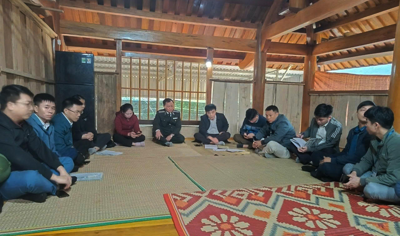 Trưởng phòng Tư pháp Vy Hoàng Hà và hành trình “chắp bút” cho “Tổ công tác 827” mang pháp luật đến từng lối mòn bản làng