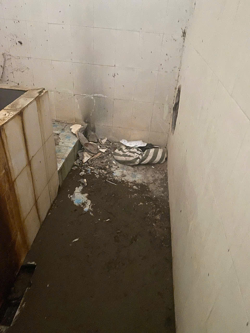 2 phạm nhân khoét tường trốn khỏi trại giam bị bắt giữ trong đêm