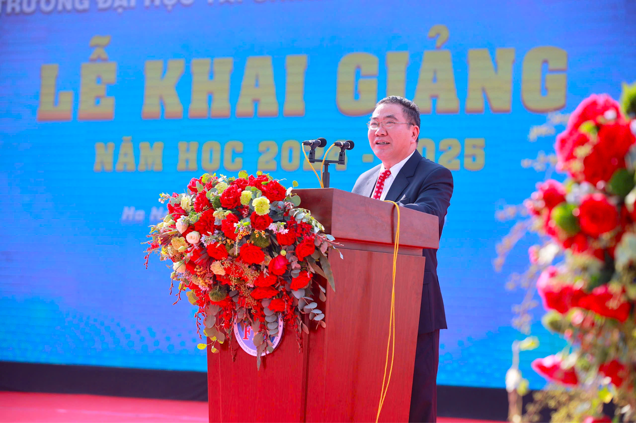 Trường Đại học Tài chính - Ngân hàng Hà Nội: “Kỷ cương, trách nhiệm, đổi mới không ngừng, nâng cao chất lượng”