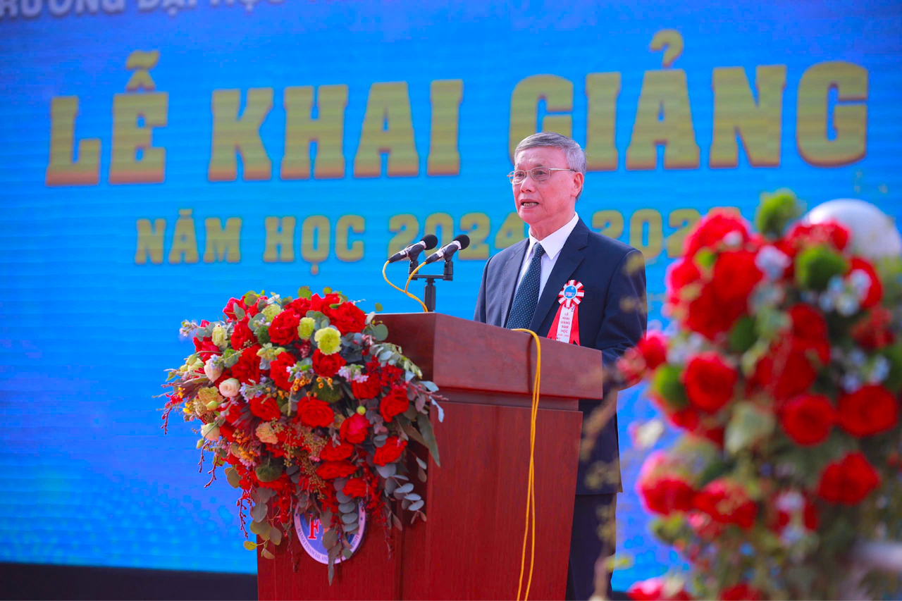 Trường Đại học Tài chính - Ngân hàng Hà Nội: “Kỷ cương, trách nhiệm, đổi mới không ngừng, nâng cao chất lượng”