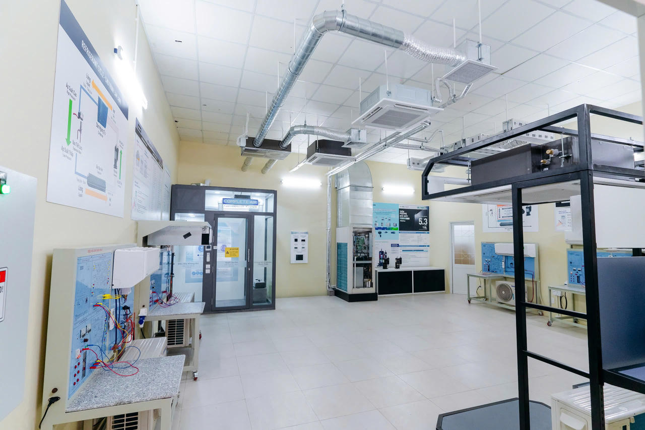 Panasonic bàn giao Phòng thí nghiệm Giải pháp HVAC cho trường Đại học Bách khoa - ĐHQG Hồ Chí Minh