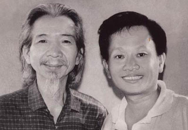 Nhạc sĩ Hồng Đăng qua đời nhưng hoa sữa vẫn ngọt ngào đầu phố đêm đêm...