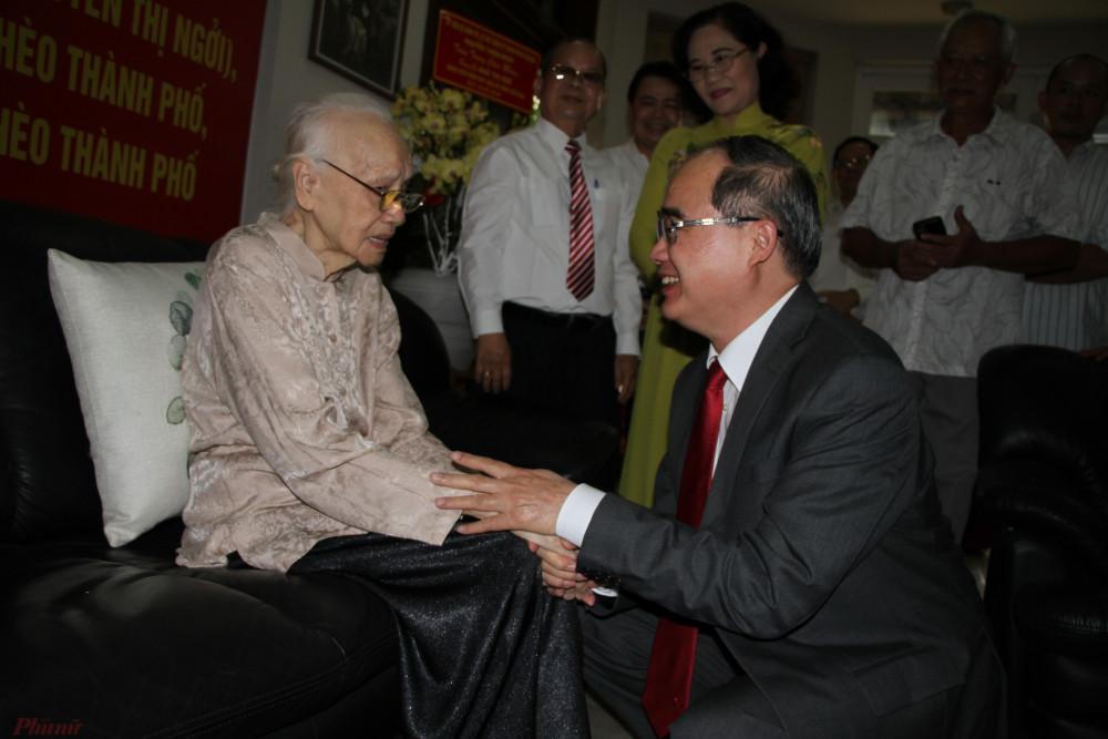 Bà Ngô Thị Huệ - phu nhân cố Tổng bí thư Nguyễn Văn Linh qua đời