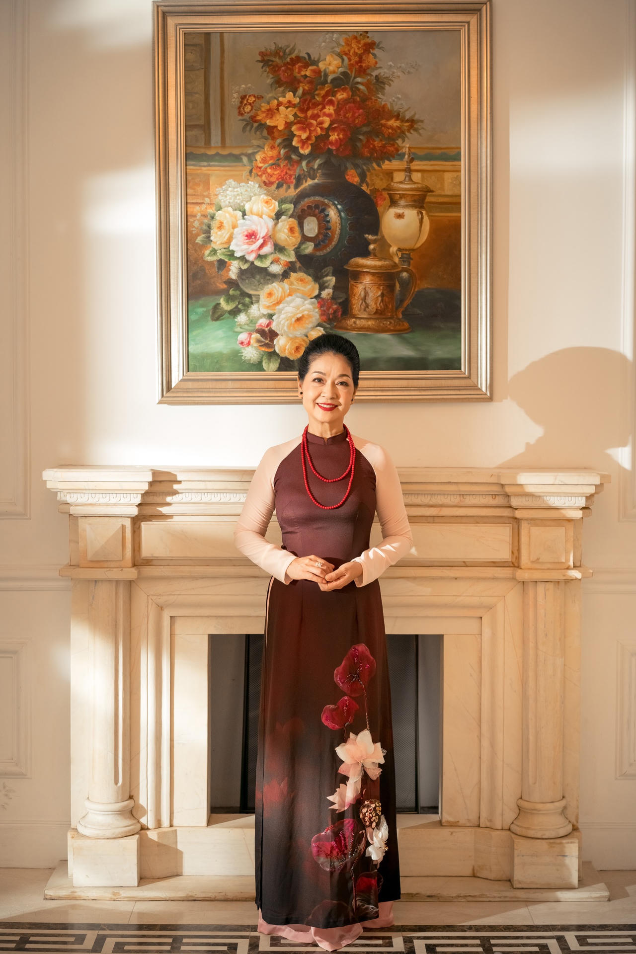 Nghệ sĩ Ưu tú Minh Phương: Gia đình, nghệ thuật và tình yêu với áo dài