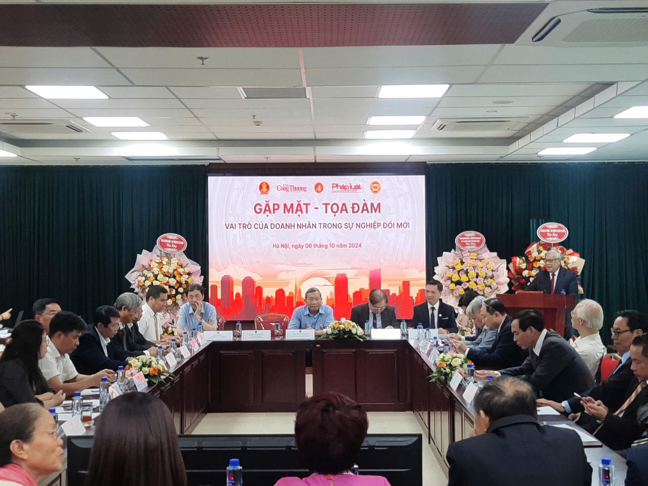 Vai trò của Doanh nhân trong sự nghiệp đổi mới