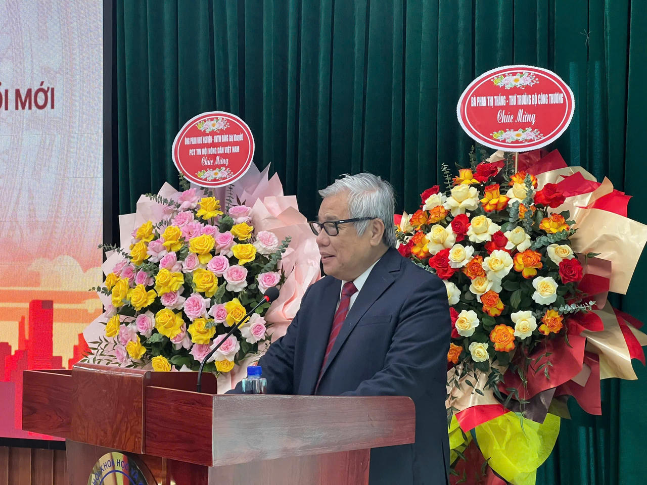 Vai trò của Doanh nhân trong sự nghiệp đổi mới