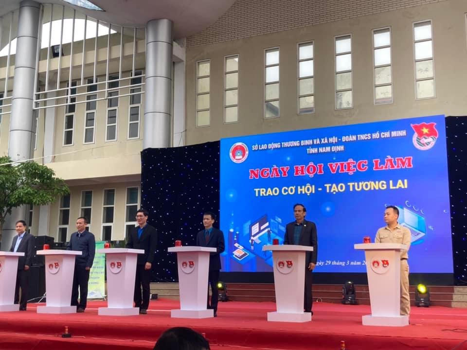 Nam Định tổ chức Ngày hội việc làm năm 2023 – “Trao cơ hội – Tạo tương lai”