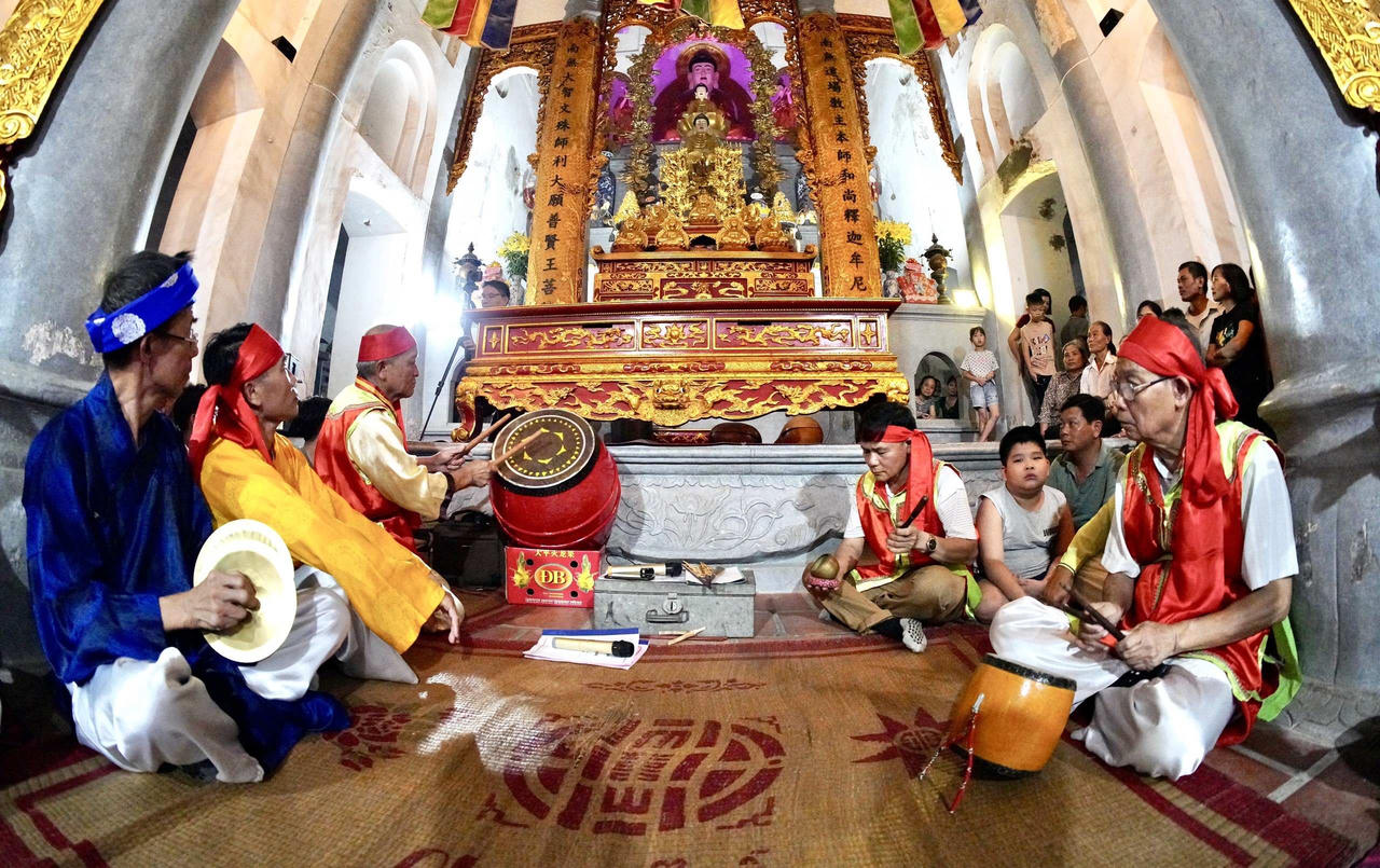 Khơi dậy nghệ thuật Chầu rối tại Chùa Cổ Lễ, Nam Định