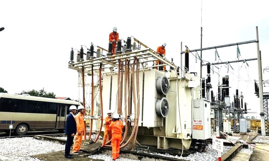 Nhiệm vụ trọng tâm của Điện lực Nam Định trong những tháng đầu năm 2024