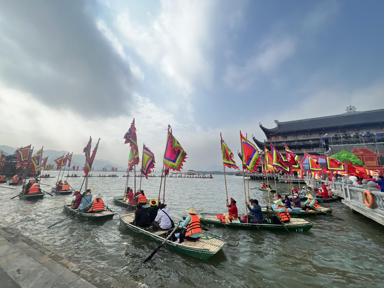 Chùa Tam Chúc khai hội Xuân Giáp Thìn 2024