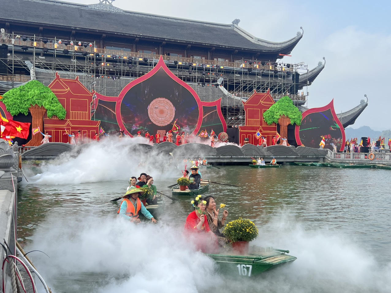 Chùa Tam Chúc khai hội Xuân Giáp Thìn 2024