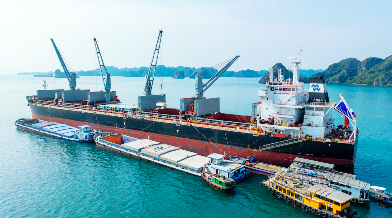 Xi Măng Xuân Thành : Khẳng định vị thế của doanh nghiệp xuất khẩu uy tín