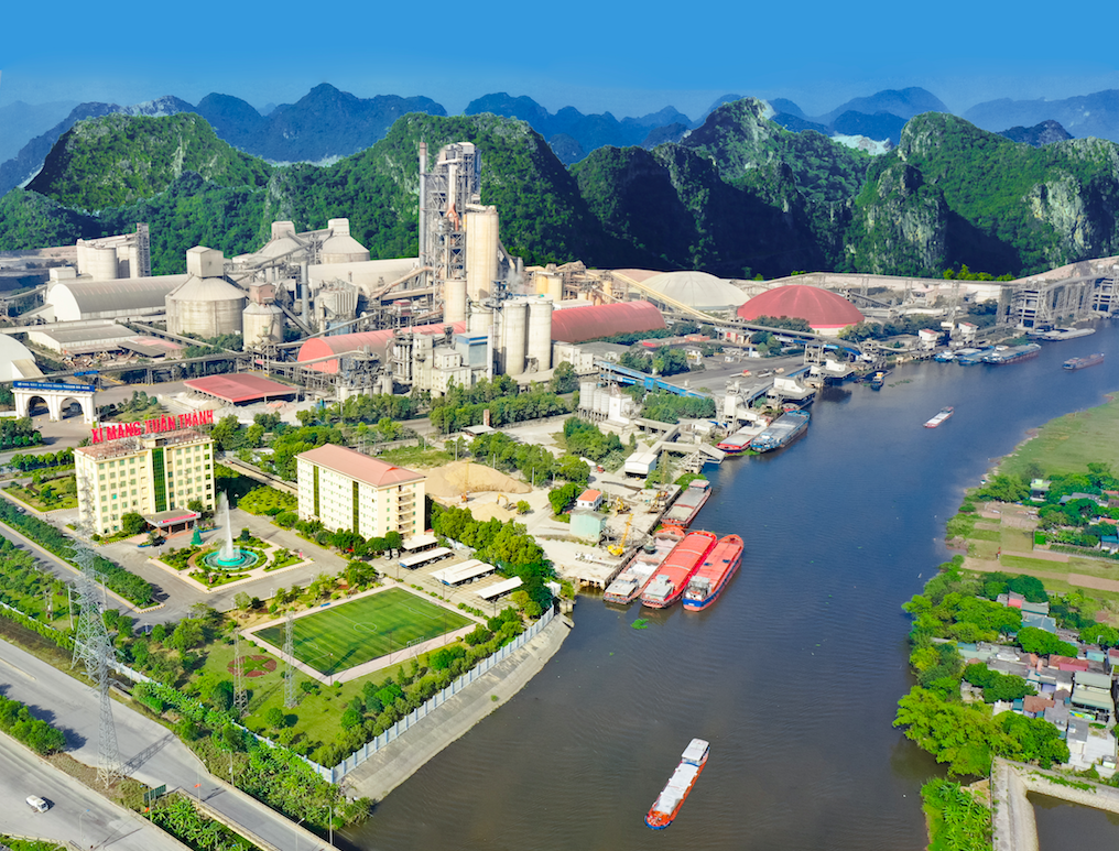 Xi Măng Xuân Thành : Khẳng định vị thế của doanh nghiệp xuất khẩu uy tín