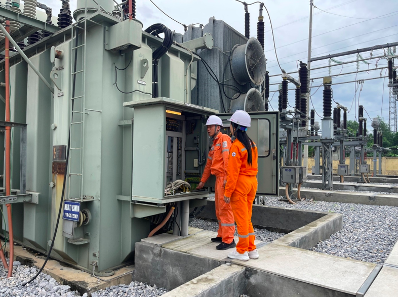 Điện lực Hà Nam đảm bảo cung cấp điện an toàn dịp Noel, Tết Dương lịch và Tết Nguyên đán 2025