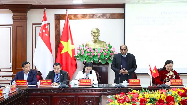 Đại sứ đặc mệnh toàn quyền Singapore tìm hiểu môi trường đầu tư tại Hà Nam