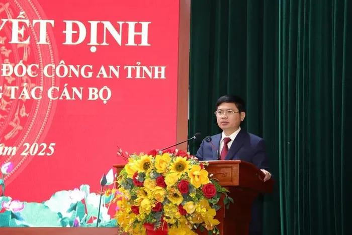 Hà Nam: Công bố các Quyết định về tổ chức bộ máy và công tác cán bộ Công an tỉnh