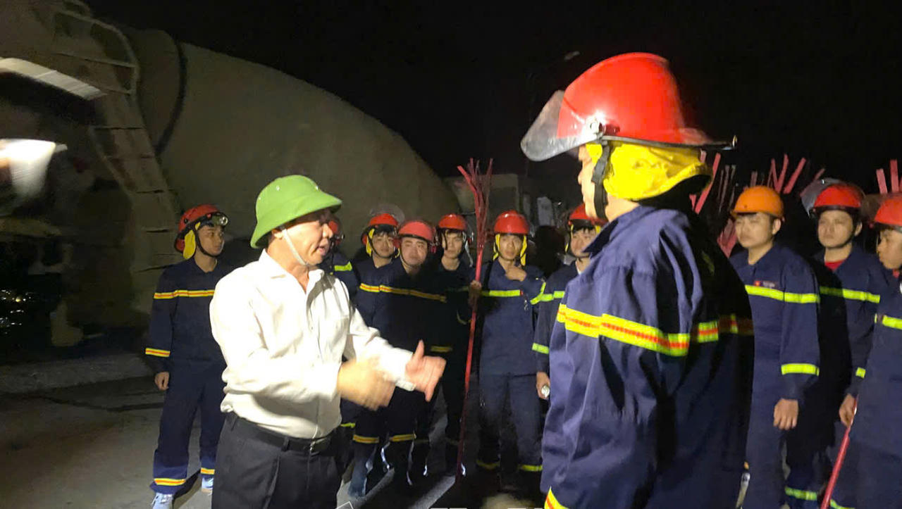 Hà Nam: Cháy rừng tại phường Ba Sao, thị xã Kim Bảng