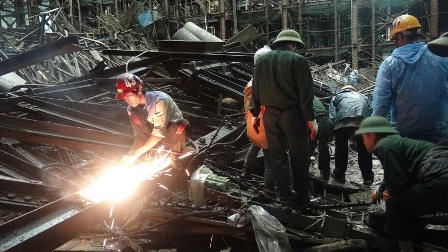 Hé lộ nguyên nhân vụ sập giàn giáo ở Vũng Áng