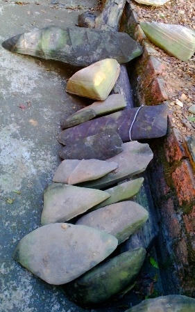 Phát hiện bộ đàn đá cổ tại Quảng Bình