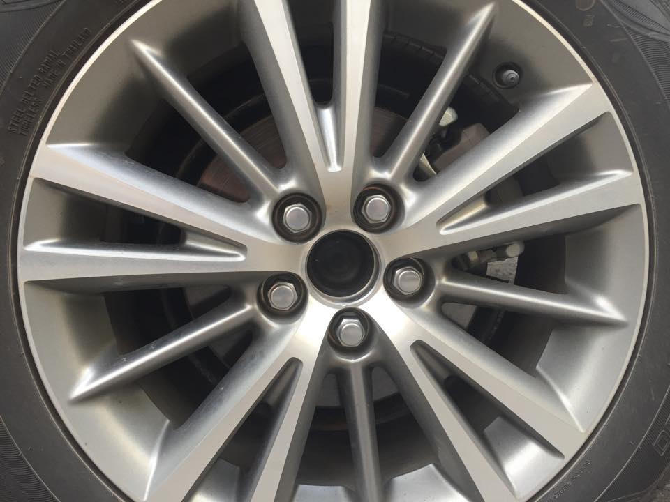 Quảng Bình: Hàng loạt ô tô con bị trộm phụ tùng trong đêm