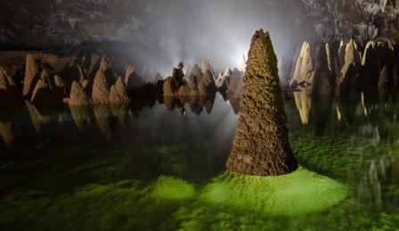 Miễn phí, giảm giá nhiều tour thám hiểm “vương quốc hang động“