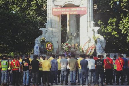 Hàng trăm “siêu” mô tô ba miền hội tụ về “đất lửa” 