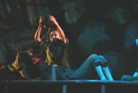 Ghi ở nơi bất tử: Hang Tám Cô, những số 8 lạ kỳ