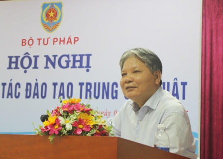 Tháo gỡ khó khăn trong đào tạo Trung cấp Luật