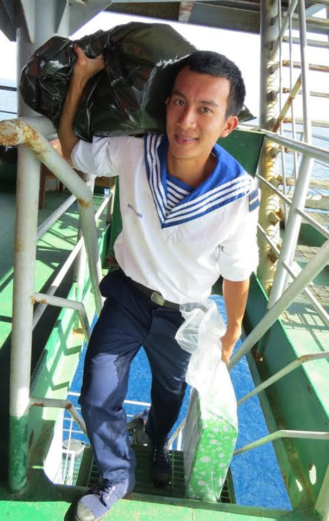 Tết sớm trên cụm nhà giàn tiền tiêu của Tổ quốc