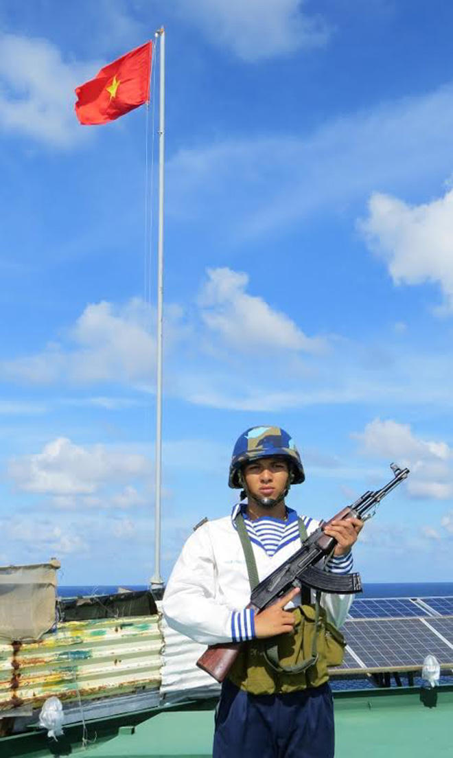 Tết sớm trên cụm nhà giàn tiền tiêu của Tổ quốc