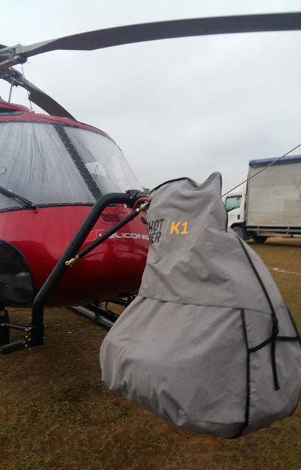 Cận cảnh trực thăng quay phim từ trên không cho “bom tấn” King Kong