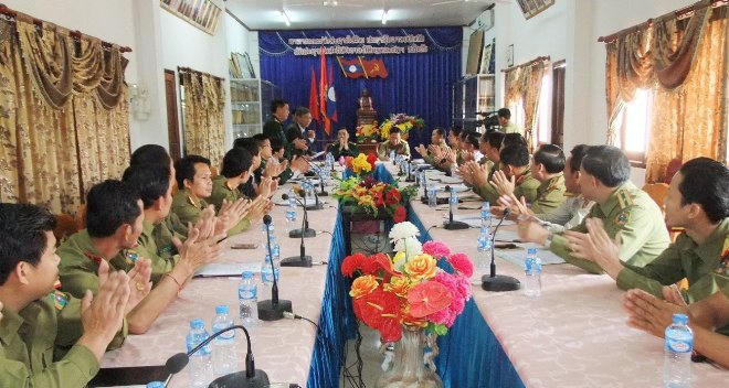 Việt Nam tặng khen lực lượng An ninh Lào đánh án ma túy